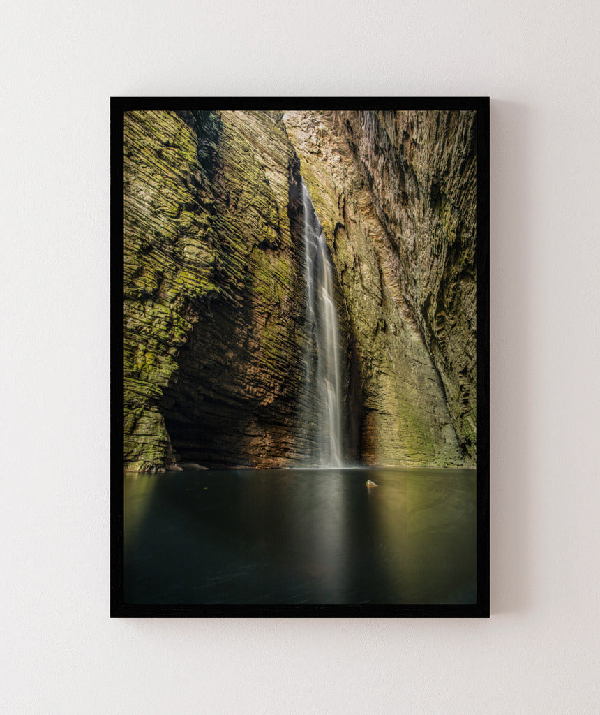 Quadro Decorativo Cachoeira e Rocha
